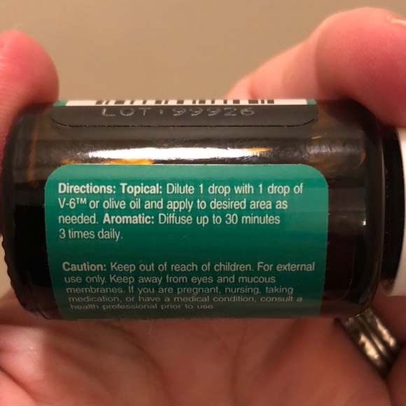 NEW SEALED 15 ml Eucalyptus Radiata Essential Oil - Picture 3 of 6